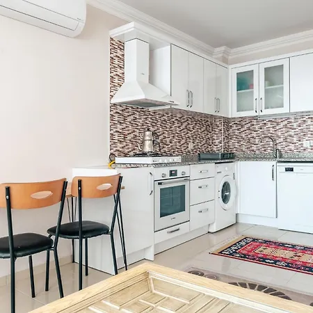Apartment Flat W Pool And Sea-view Balcony 1 Min To Beach *
