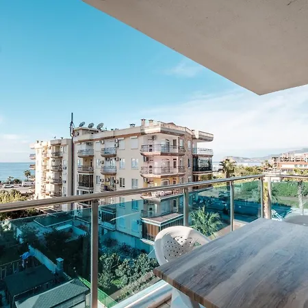 Flat W Pool And Sea-view Balcony 1 Min To Beach Apartment Camyolu